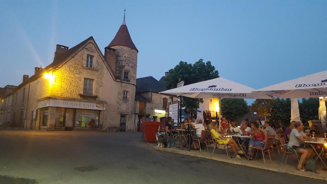 Au Soleil Couchant Saint-Julien-de-Lampon Ngoại thất bức ảnh